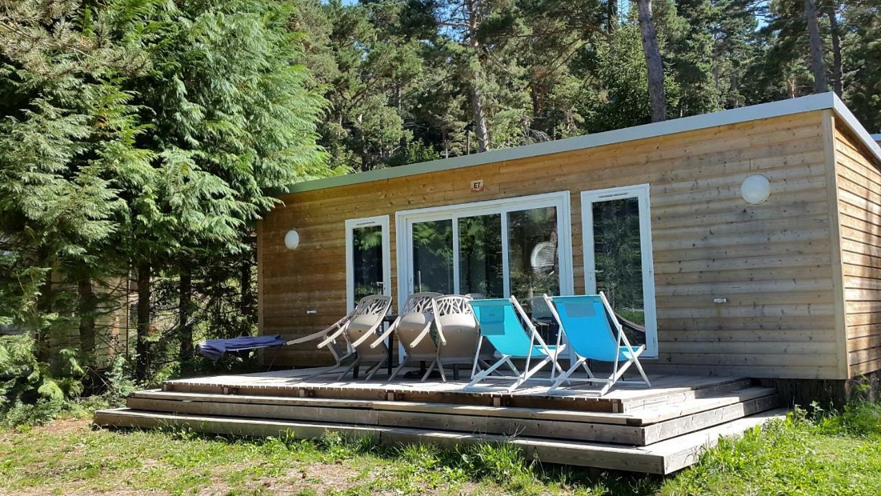 מורול Camping Domaine Du Lac Chambon מראה חיצוני תמונה