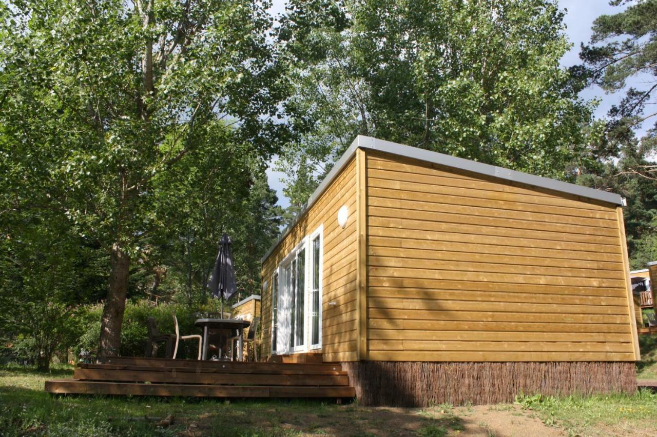 מורול Camping Domaine Du Lac Chambon מראה חיצוני תמונה