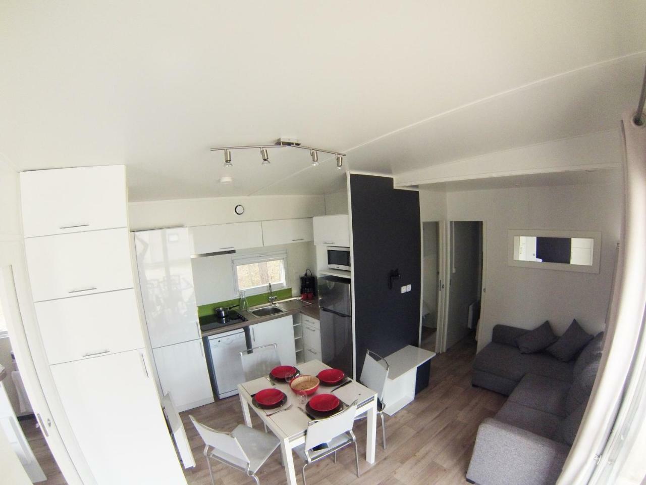 מורול Camping Domaine Du Lac Chambon מראה חיצוני תמונה