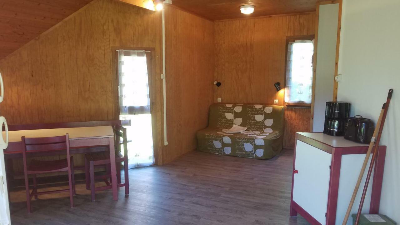 מורול Camping Domaine Du Lac Chambon מראה חיצוני תמונה