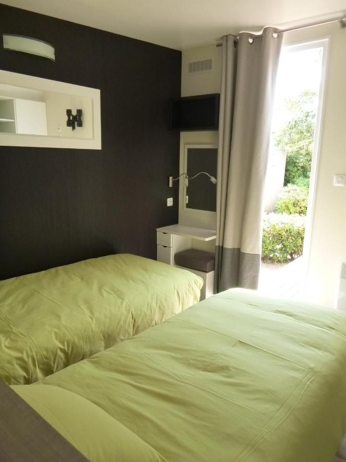 מורול Camping Domaine Du Lac Chambon מראה חיצוני תמונה